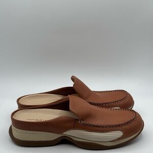 Massini Martin Brown size 10